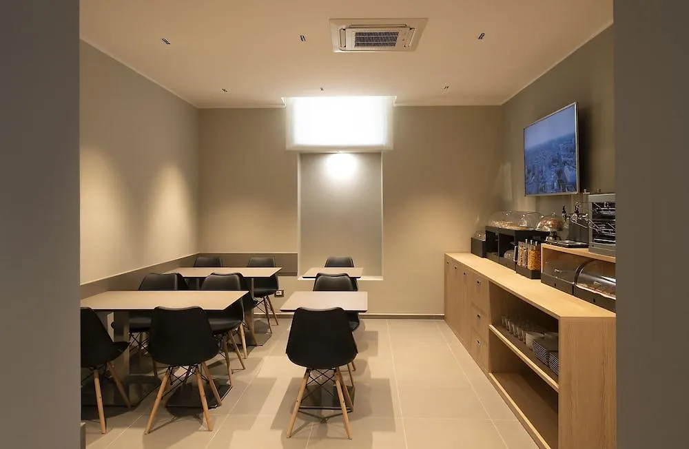 Hotel H21 Milan